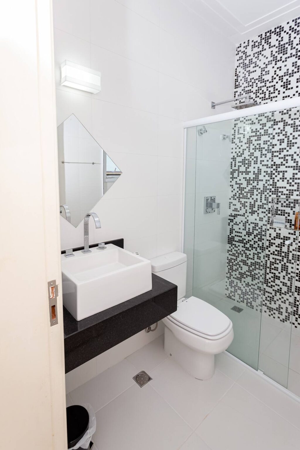 Casa São Pedro – Quarto2_Banheiro